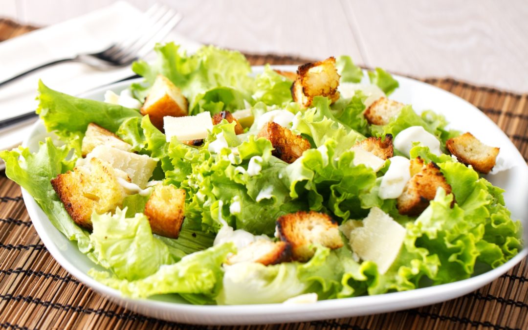 Caesar salát s domácími krutony